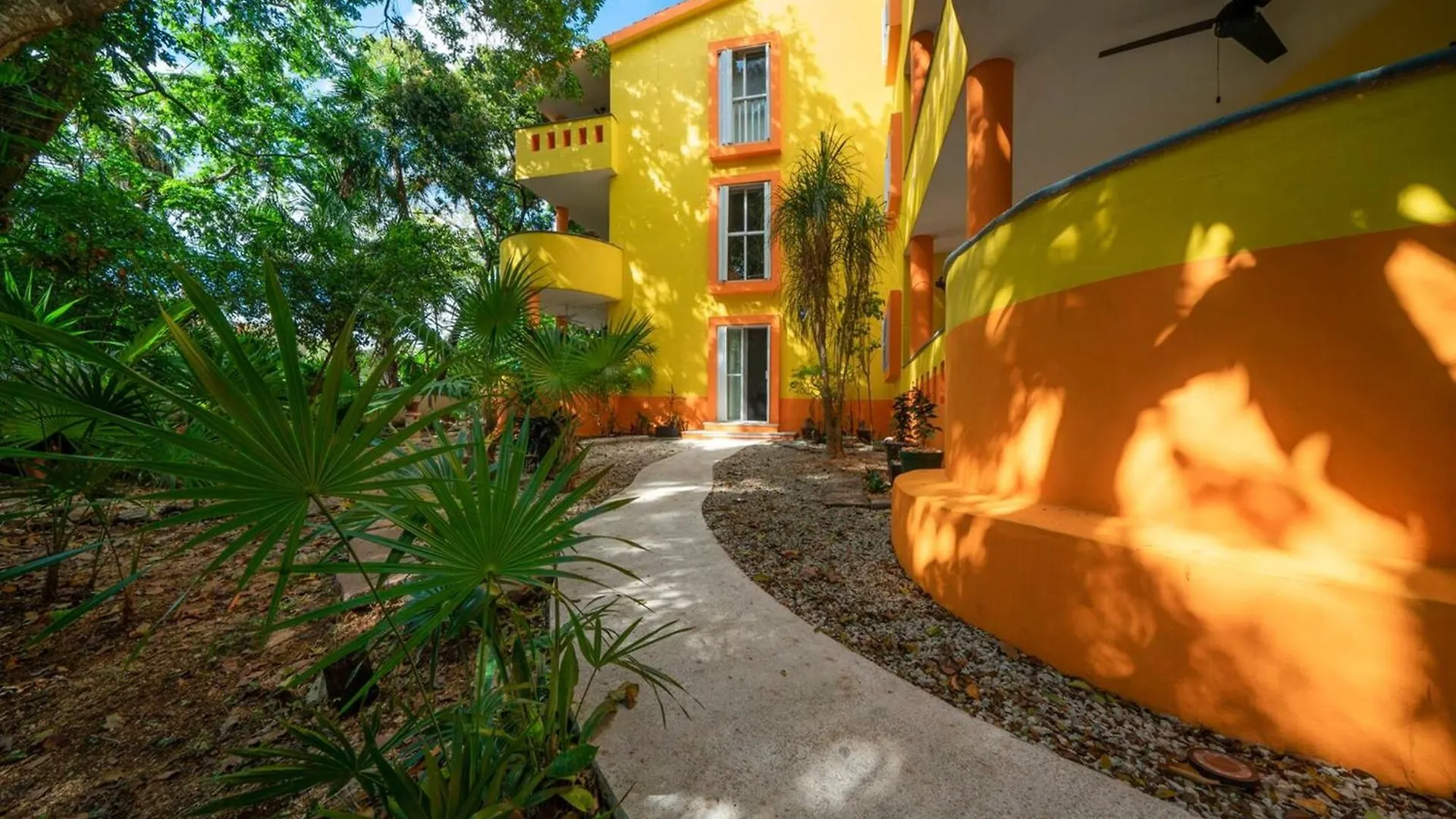 度假居 2 Bedroom Condo At Playacar, Chac Ha Condos - Rana Loca By Nasplaya 墨西哥
